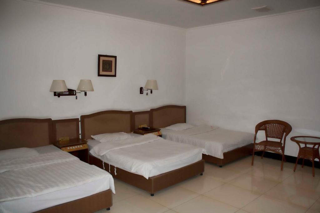 Three Legged Frog Hostel بكين الغرفة الصورة
