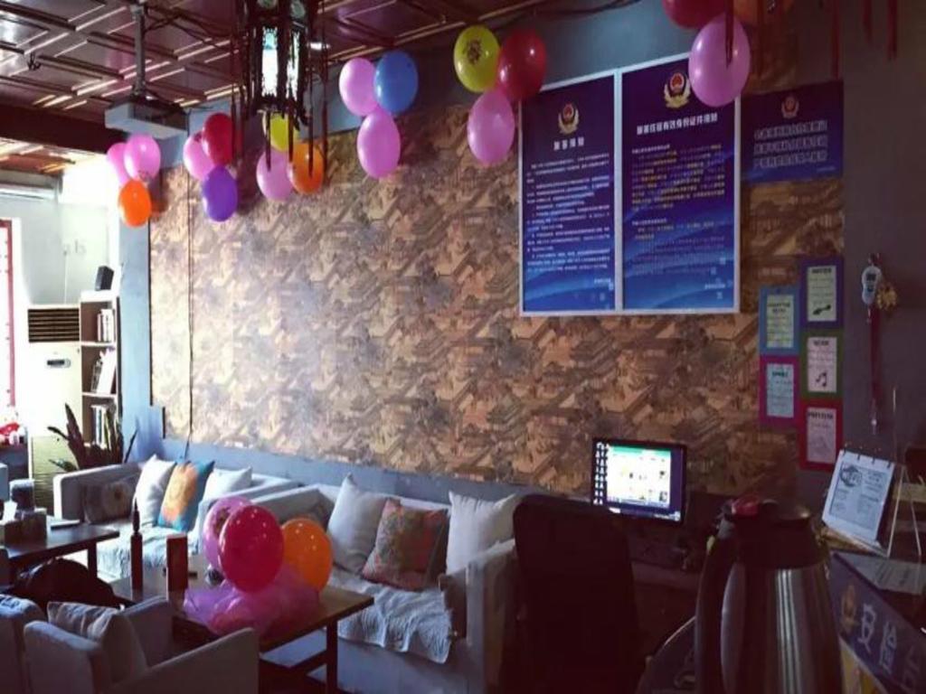 Three Legged Frog Hostel بكين المظهر الخارجي الصورة